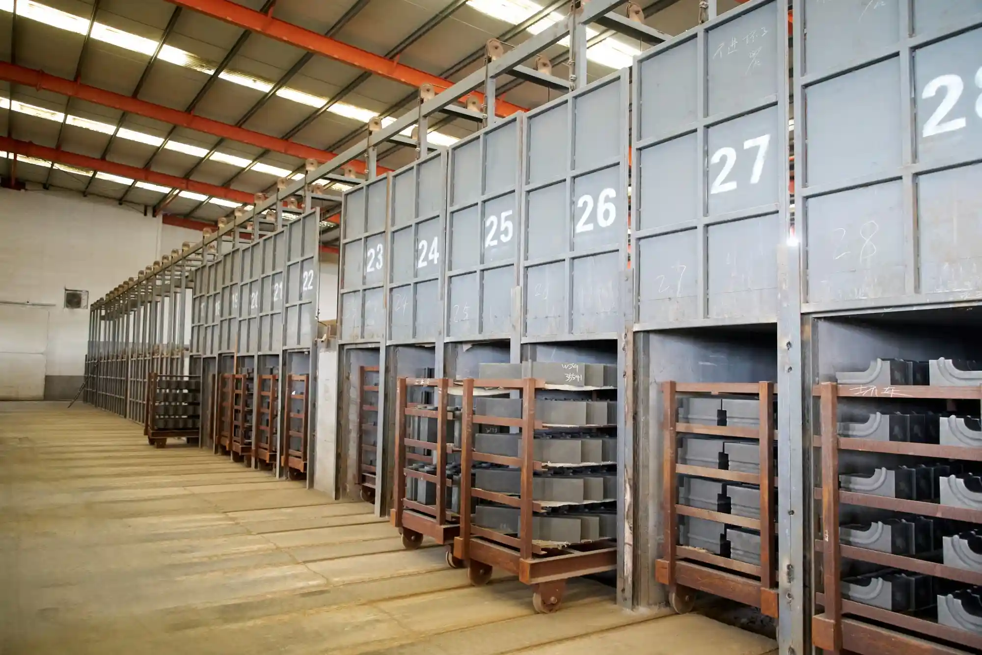 High-temperature sintering process for high-alumina
               refractory brick - Zibo production base